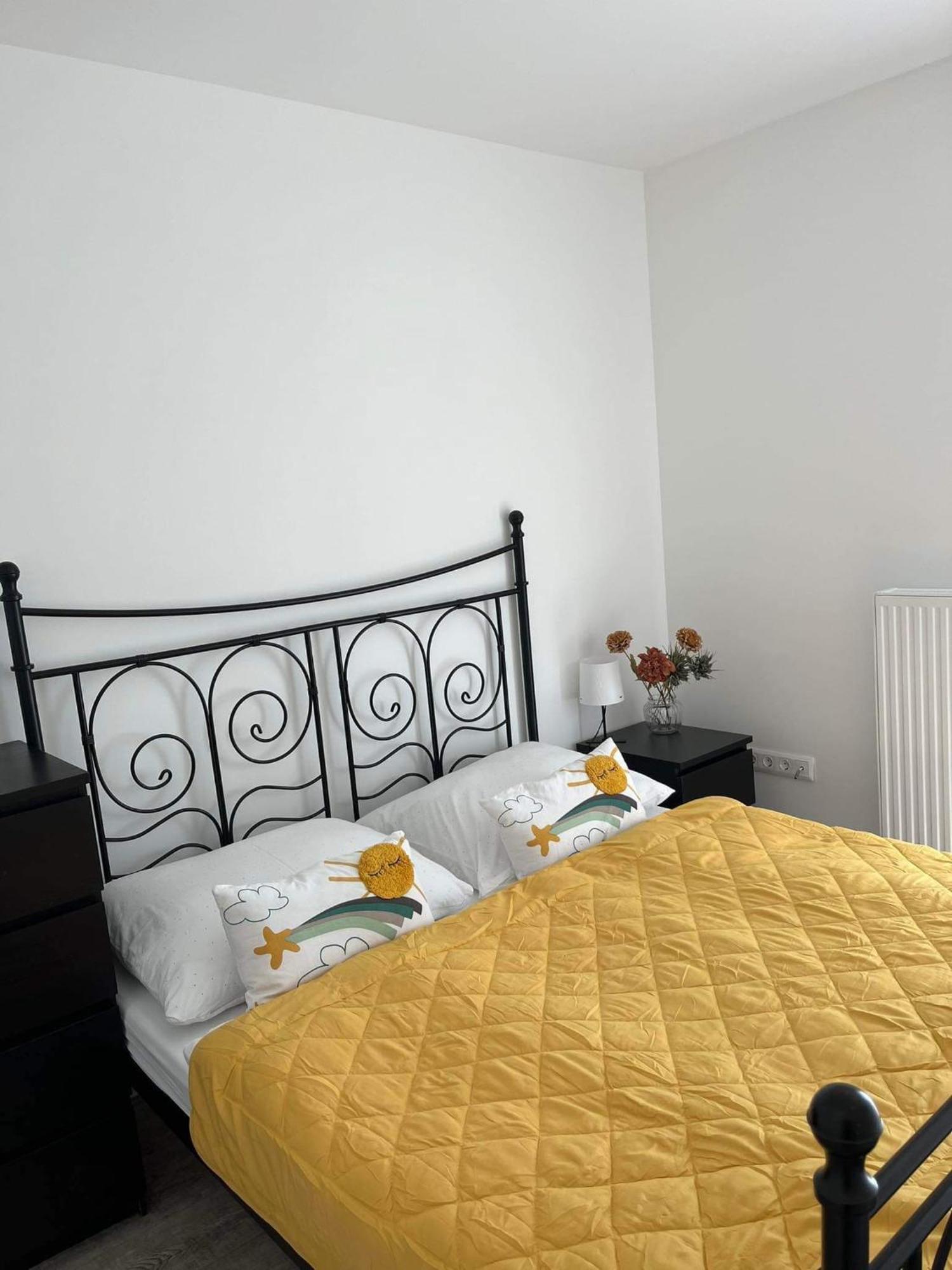 Ada Apartman Шопрон Екстер'єр фото